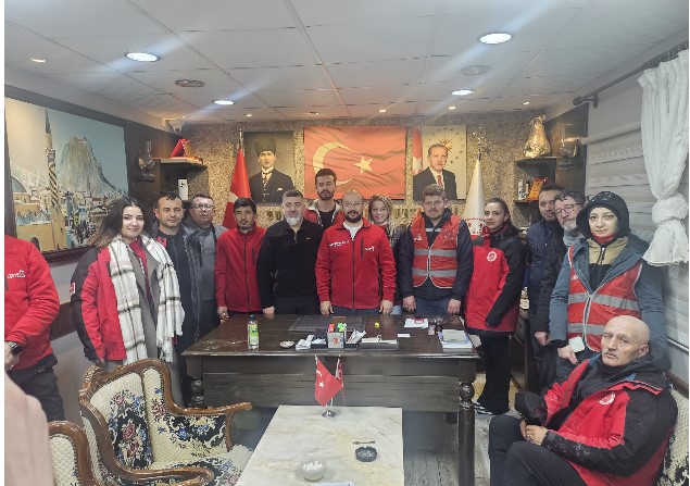Anda Eğitim Araştırma Yardımlaşma ve Arama Kurtarma Derneği Gönüllere Dokunmaya Devama ediyor. - 2