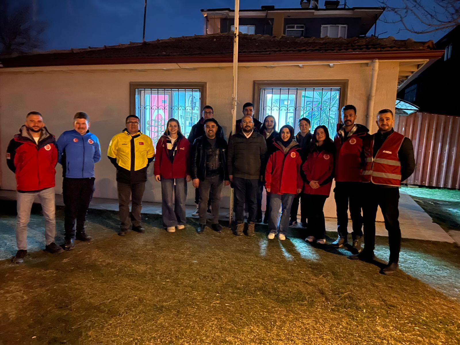 ANDA Arama Kurtarma Derneği, Ramazan ayı çerçevesinde Afyonkarahisar’da yardım faaliyetlerine aralıksız devam ediyor.