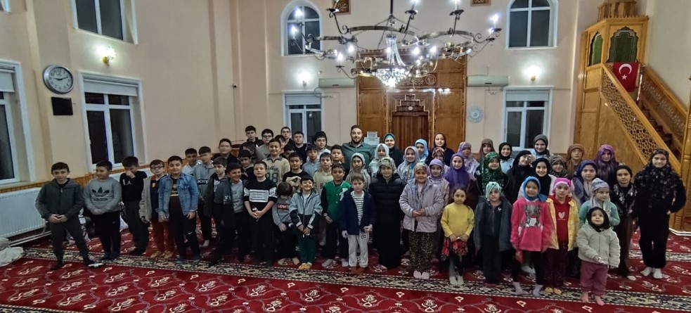 Sultandağı’nda “Cami Marketi” Dönemi: Çocuklar Teravihe Koşuyor - 2