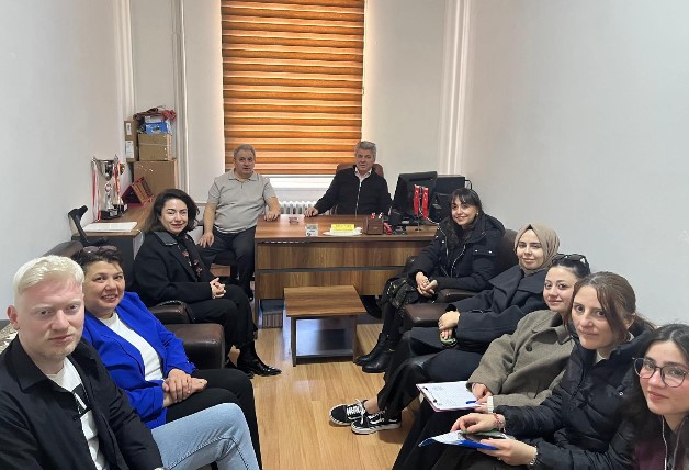 Afyon sağlık bilimleri  Üniversitesi Diş Hekimliği Fakültesi’nden Türkiye Görme Engelliler Derneği’ne Ziyaret