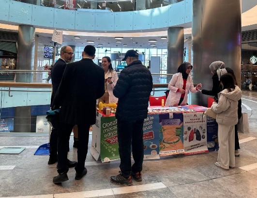 Toplum Sağlığı Merkezi’nden AVM’de Sağlık Farkındalık Standı