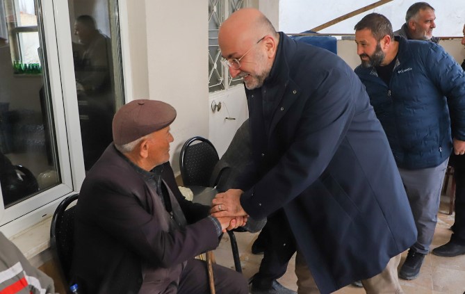 BAŞKAN ŞAHİN KARAAĞAÇ KÖYÜ’NDE VATANDAŞLARLA İFTAR YAPTI