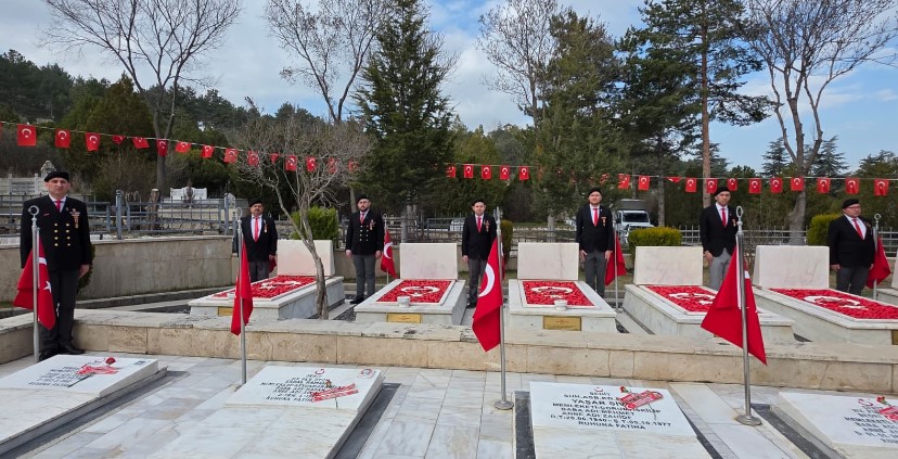 Çanakkale Deniz Zaferi’nin 111. Yılında Aziz Şehitler Dualarla Anıldı