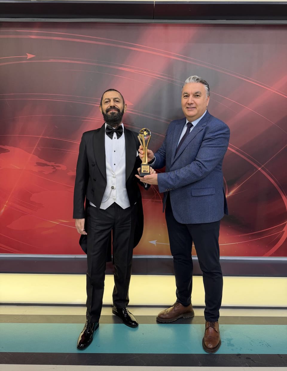 Dünyaca Ünlü Yazar Akif Manaf “Cine1 Barış Ödülü”ne Layık Görüldü