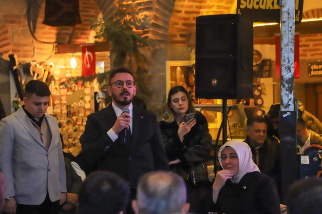 AK PARTİ AFYONKARAHİSAR TEŞKİLATI BAYRAMLAŞMADA BULUŞTU