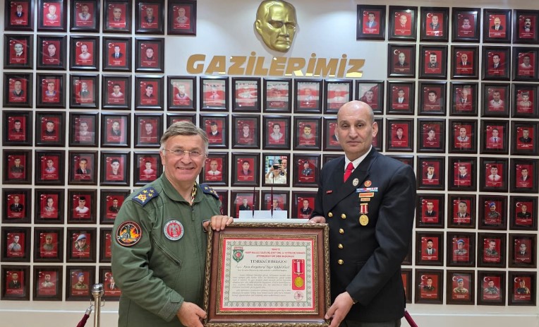 Korgeneral Kadıoğlu’ndan Şehit Aileleri ve Gazilere Anlamlı Ziyaret