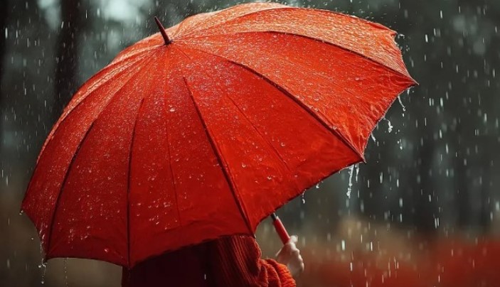 izmir ve Çevresine Kuvvetli Yağış Uyarısı: Sel ve Su Baskınlarına Dikkat