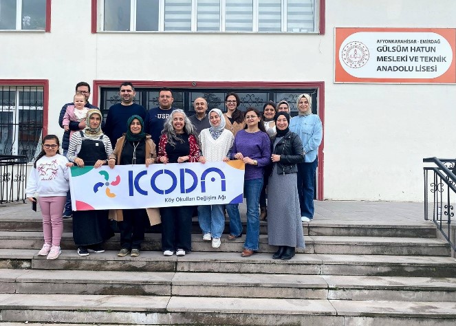 Koda Emirdağ Öğretmen Topluluğu’nda ‘Yaratıcı Drama’ eğitimi gerçekleştirildi. - 3