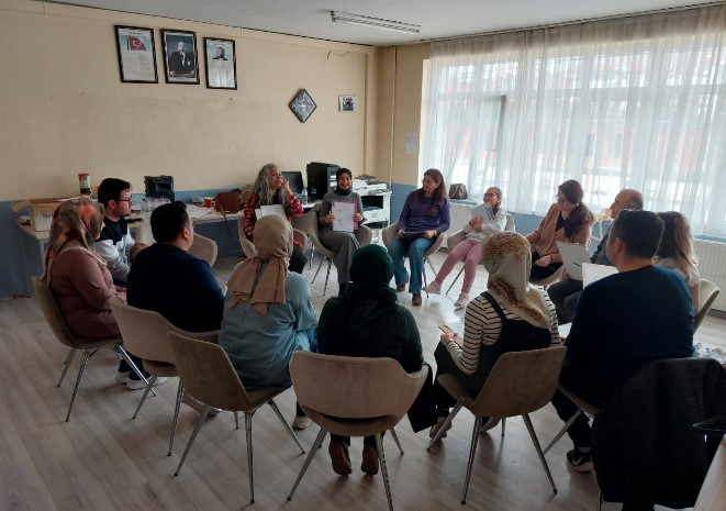 Koda Emirdağ Öğretmen Topluluğu’nda ‘Yaratıcı Drama’ eğitimi gerçekleştirildi. - 4