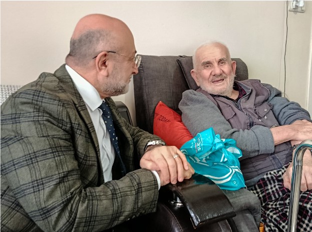 BAŞKAN ŞAHİN’DEN VEFA ZİYARETLERİ