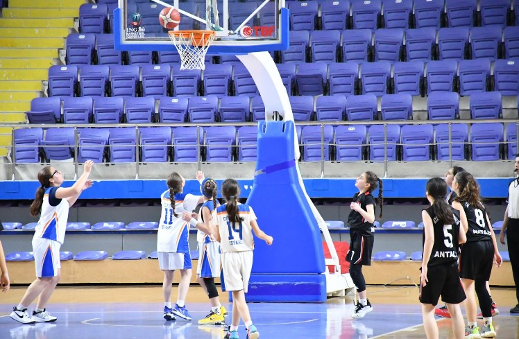 Okul Sporları Küçükler Basketbol Grup Müsabakaları Sona Erdi - 3