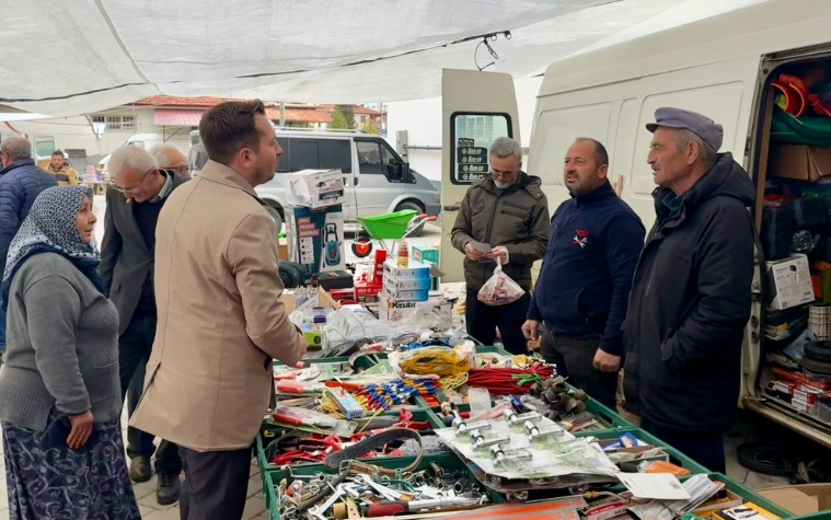 Dazkırı’da Esnafın Sesi: “Geçim Derdi Nefes Aldırmıyor”