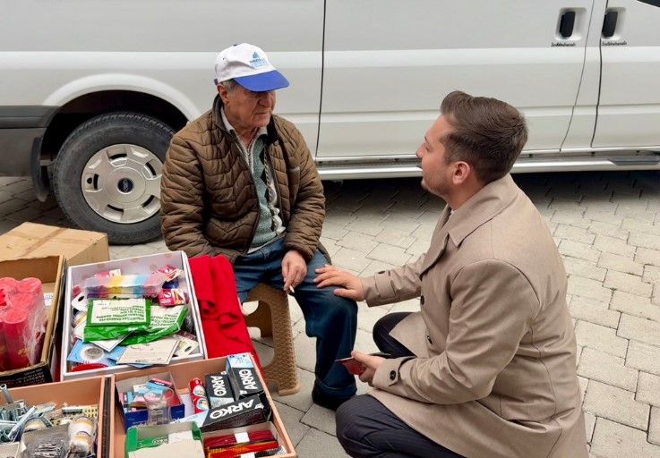 Dazkırı’da Esnafın Sesi: “Geçim Derdi Nefes Aldırmıyor” - 2