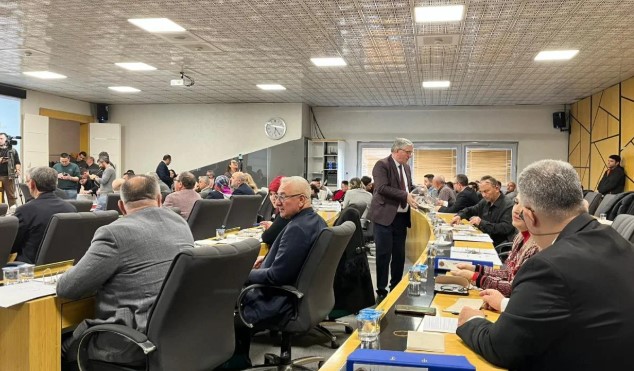 Belediye Meclisi’nde, 1. ve 2. Başkan Vekilliği ile 2 asil ve 2 yedek Divan Kâtipliği görevlerinin Yeni secimler Yapıldı.