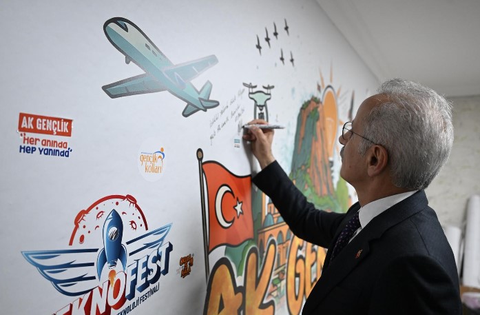 BAKAN URALOĞLU AK PARTİ AFYONKARAHİSAR İL BAŞKANLIĞI’NI ZİYARET ETTİ - 4