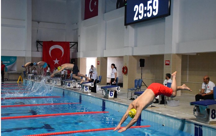 Türk Devletleri Herkes İçin Yüzme Müsabakaları Afyonkarahisar’da Gerçekleştirildi