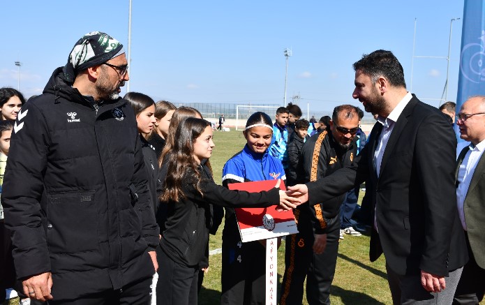 Afyonkarahisar’da Okul Sporları Yıldızlar Futbol Yarı Final Müsabakaları Başladı - 2