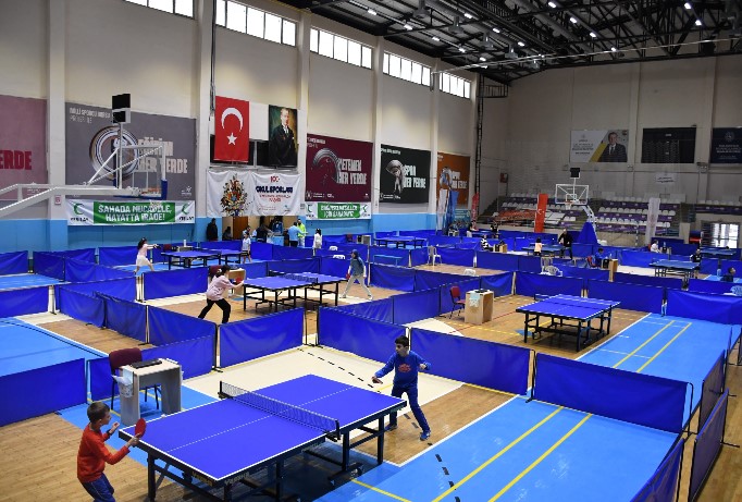 Dünya Masa Tenisi Haftası’nda Afyonkarahisar’da Şampiyonlar Belli Oldu