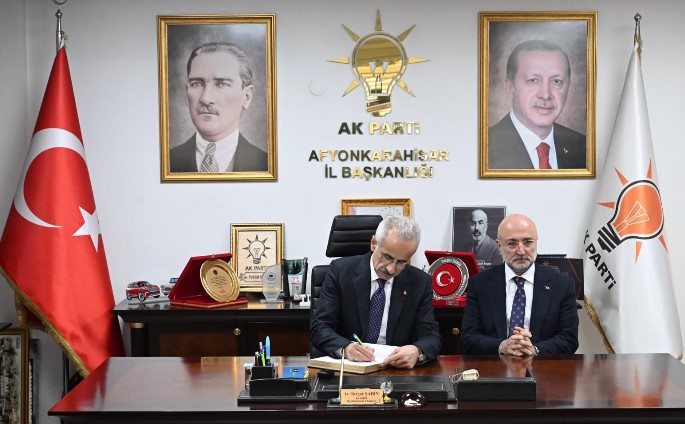 TURGAY ŞAHİN, “YHT YETMEZ EKSPRES SEFERLERİDE BAŞLAMALI” - 2