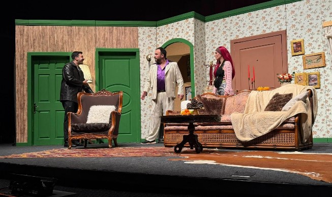 ÇILGIN KOMEDİ “RUH SALATASI” AFYON SEYİRCİSİYLE BULUŞUYOR