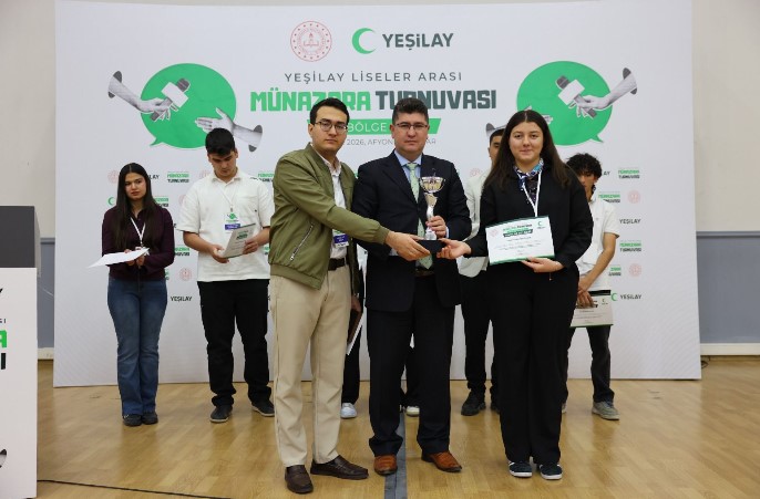 YEŞİLAY MÜNAZARA TURNUVASI EGE BÖLGE FİNALİ AFYONKARAHİSAR’DA GERÇEKLEŞTİRİLDİ