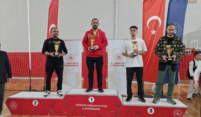 Erkmen Belediyespor’dan Kütahya’da Büyük Başarı