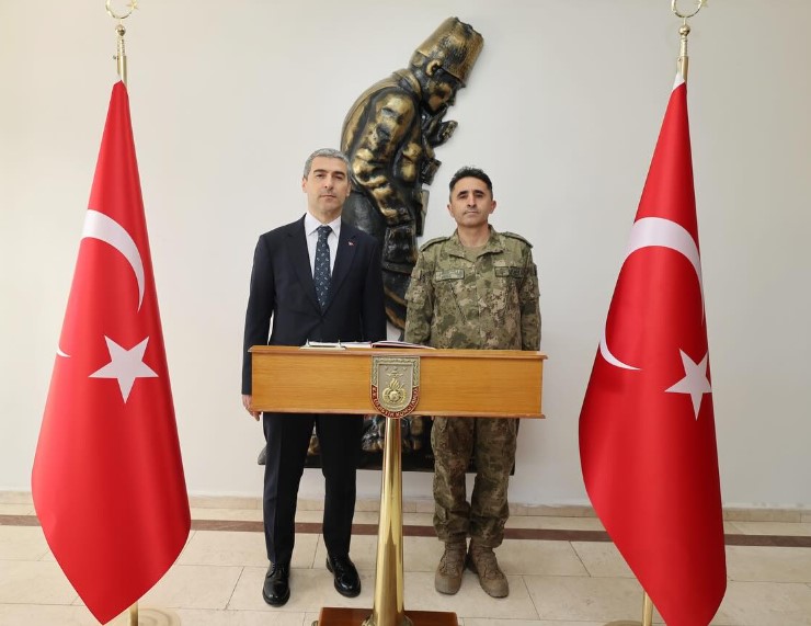 Afyonkarahisar Valisi Dr. Naci Aktaş’tan Mühimmat Birliklerine Ziyaret