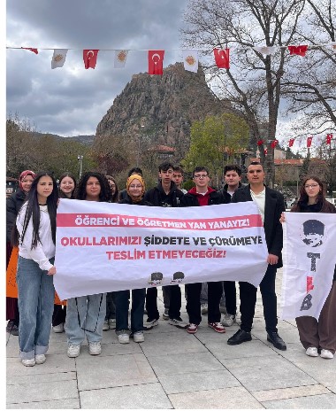 Okullarımızı Şiddete ve Çürümeye Teslim Etmeyeceğiz!