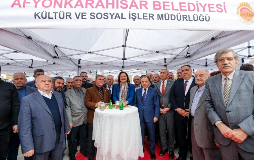 AFYONKARAHİSAR BELEDİYESİ  ARAÇ FİLOSU DAHA GÜÇLÜ. - 4