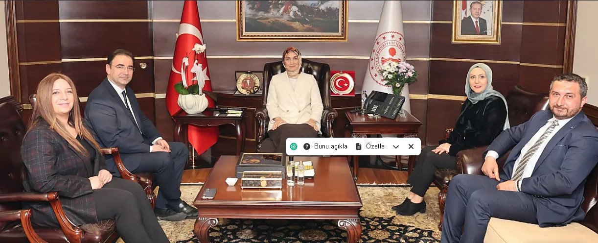 İçişleri Bakan Yardımcısı ve önceki dönem Afyonkarahisar Valisi Doç. Dr. Kübra Güran Yiğitbaşı TV 3 heyetini kabul etti.