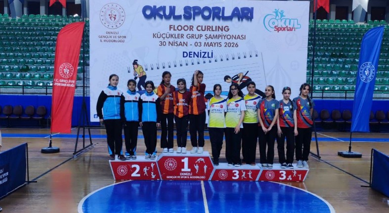 Yunus Emre Ortaokulu Floor Curling’de Bölge İkincisi Oldu