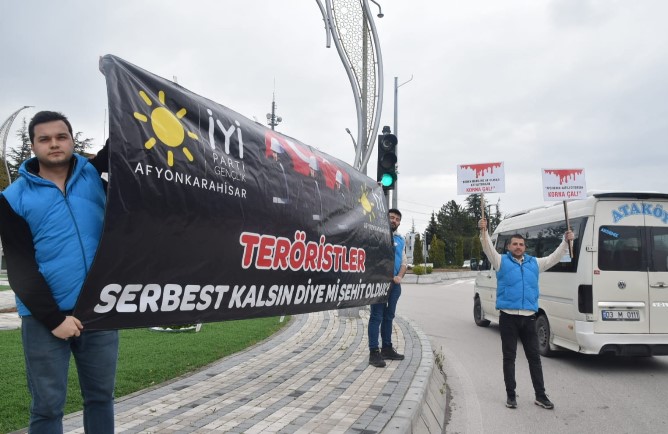 İYİ PARTİ GENÇLİK KOLLARI’NDAN TERÖRE TEPKİ