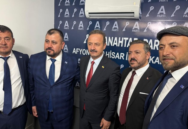 Anahtar Parti Afyonkarahisar İl Başkanlığımızda büyüyen güç, artan ilgi ve yükselen heyecan; her geçen gün Büyüyor.