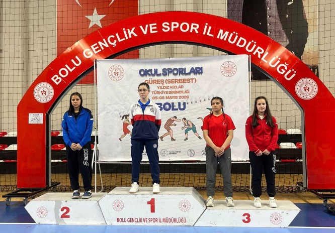 TED Afyon Koleji Okul Sporları 3x3 Basketbol Müsabakalarında Türkiye İkincisi Oldu