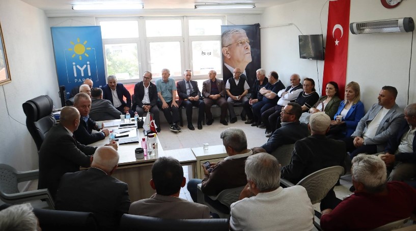 İYİ PARTİ’DE BAYRAM COŞKUSU İLÇELERDE DEVAM ETTİ