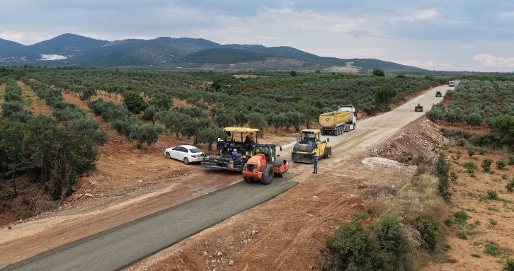 BAŞKAN ÇERÇİOĞLU’NDAN KARACASU’DA ULAŞIM YATIRIMI